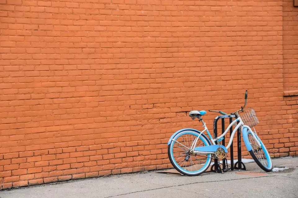 Vintage cruiser bike with basket